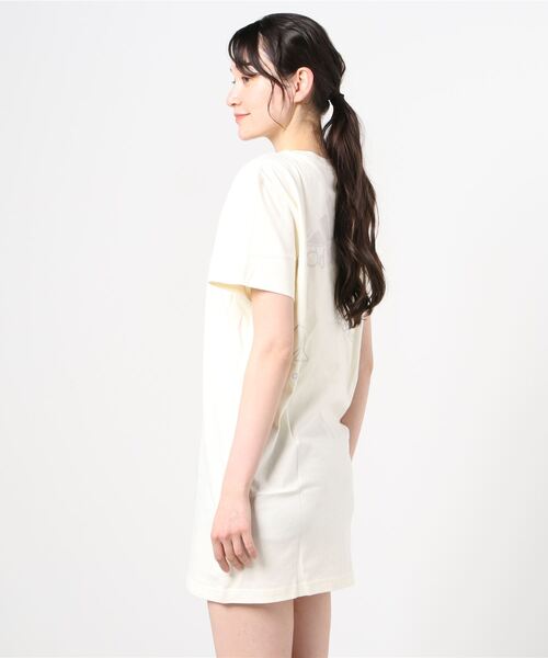 adidas（アディダス）の「アディダス adidas WLogoGRFXTeeDress（ワンピース・レディース・オフホワイト/ブラック・M/S/XL/L）」の4枚目の写真