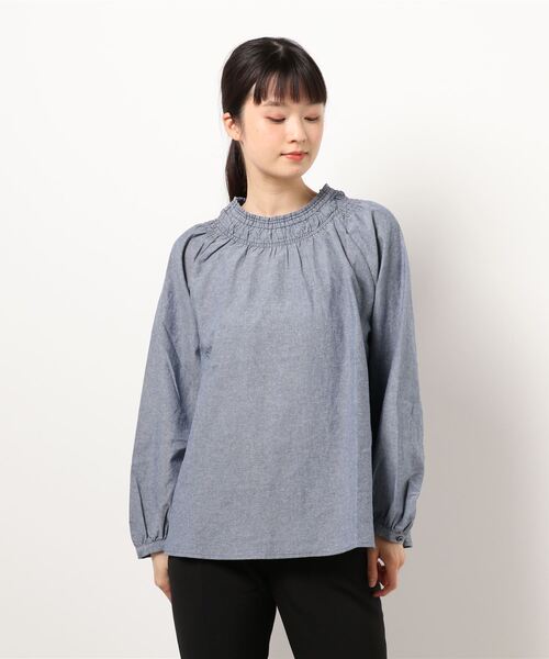 Samansa Mos2（サマンサ モスモス）の「衿シャーリングブラウス（シャツ/ブラウス・レディース・キナリ/グリーン/オフホワイト/ネイビー・ﾌﾘ-）」の4枚目の写真