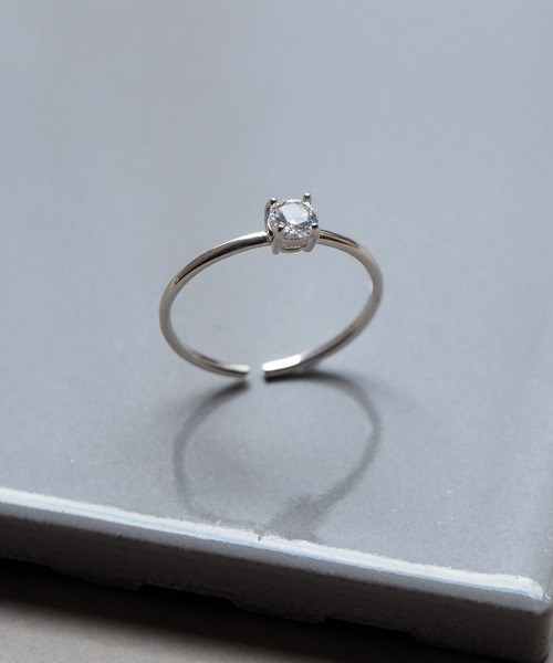 Jenny BY IMMANOEL（ジェニーバイイマノエル）の「silver925 キュービックジルコニア一粒リング　FREE（リング・レディース・ゴールド/シルバー・FREE）」の2枚目の写真