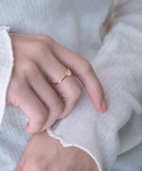 Jenny BY IMMANOEL（ジェニーバイイマノエル）の「silver925 キュービックジルコニア一粒リング　FREE（リング・レディース・ゴールド/シルバー・FREE）」の12枚目の写真