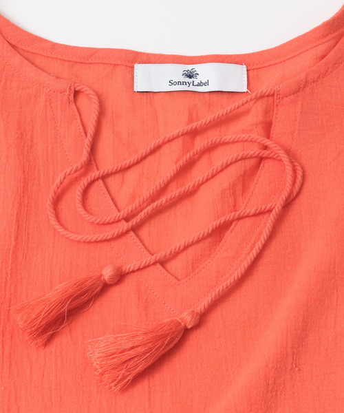 URBAN RESEARCH Sonny Label（アーバンリサーチサニーレーベル）の「楊柳フリルチュニック∴（チュニック・レディース・オフホワイト/オレンジ・FREE）」の6枚目の写真