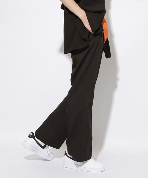 PBLIM（ページボーイリム）の「【S/M/L】【PAGEBOYLIM】サマーカラーフレアスラックス（スラックス・レディース・ブルー/ブラック/グレイッシュベージュ/レッド/グリーン・LARGE/SMALL/MEDIUM）」の15枚目の写真