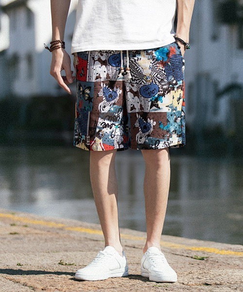 KOR（ケーオーアール）の「総柄リラックスハーフパンツ（その他パンツ・メンズ・ブラック/ネイビー/ピンク/ブルー/ブラック×ホワイト/ブラック系その他/ピンク系その他/ブラック×イエロー・M/L/XL）」の5枚目の写真