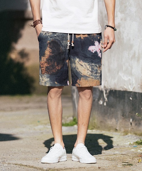 KOR（ケーオーアール）の「総柄リラックスハーフパンツ（その他パンツ・メンズ・ブラック/ネイビー/ピンク/ブルー/ブラック×ホワイト/ブラック系その他/ピンク系その他/ブラック×イエロー・M/L/XL）」の4枚目の写真