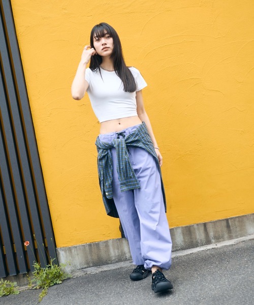 KEEN(キーン)の「NEWPORT H2 / ニューポート エイチツー / レディース サンダル(サンダル・レディース・ブラック×ブラック/ベージュ・23cm/23.5cm/24cm/24.5cm/22.5cm/25cm/25.5cm/26cm)」の11枚目の写真