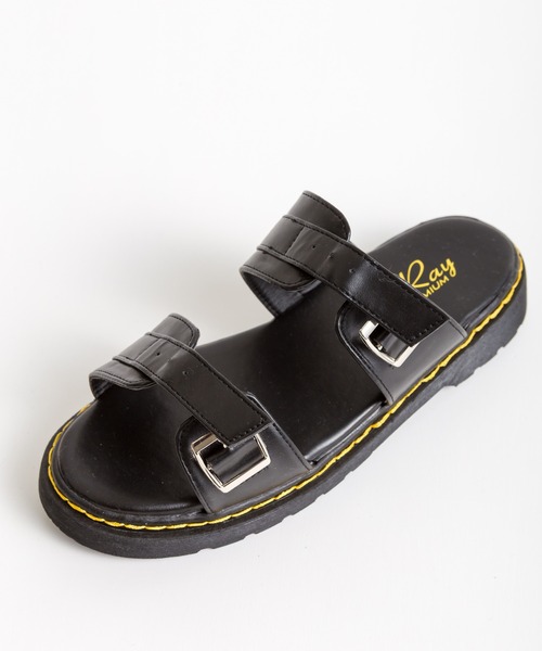 SpRay(スプレイ)の「バックルベルトサンダル(サンダル・レディース・ホワイト/ブラック/ブラック系その他・SMALL/MEDIUM/LARGE)」の14枚目の写真