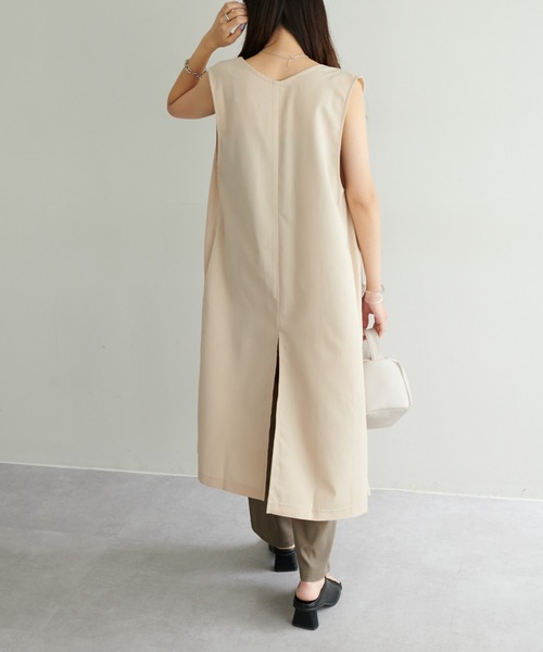 【WEB限定】Vネックロングベスト