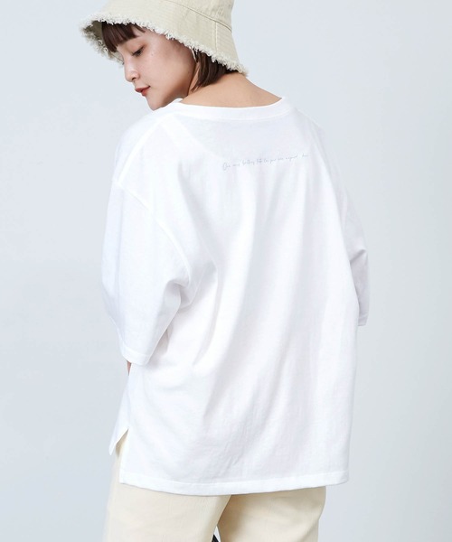 mikke(ミッケ)の「メッセージグラフィック半袖Tシャツ(Tシャツ/カットソー・レディース・ホワイト・FREE)」の14枚目の写真