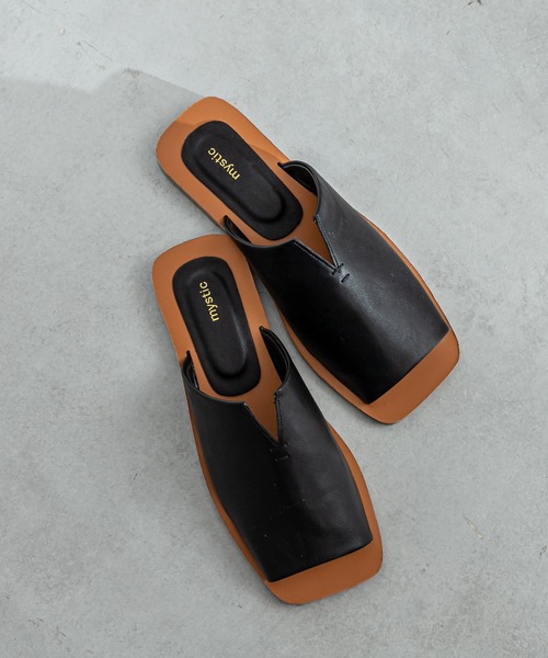 mystic（ミスティック）の「スリッポンサンダル（サンダル・レディース・ブラック/アイボリー・38/36/37）」の2枚目の写真