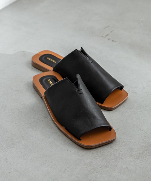 mystic（ミスティック）の「スリッポンサンダル（サンダル・レディース・ブラック/アイボリー・38/36/37）」の3枚目の写真