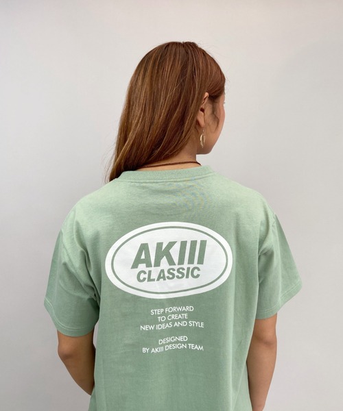Classic アキクラシック のファッション Akiii ムラサキスポーツ別注 トップス セール Akiiiclassic アキクラシック バックプリントロゴtシャツ Sak 2141 Tシャツ カットソー Akiii