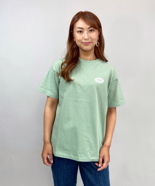 AKIII CLASSIC(アキクラシック)の「【ムラサキスポーツ別注】AKIIICLASSIC/アキクラシック バックプリントロゴTシャツ SAK-2141(Tシャツ/カットソー・レディース・グリーン/ベージュ/ホワイト・L/M)」の13枚目の写真