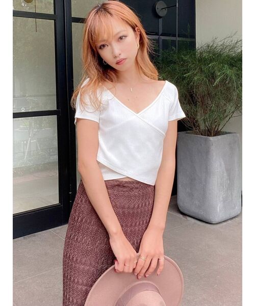 RESEXXY(リゼクシー)の「2WAYリブTシャツ(Tシャツ/カットソー・レディース・ホワイト/ブラック/モカ・FREE)」の15枚目の写真