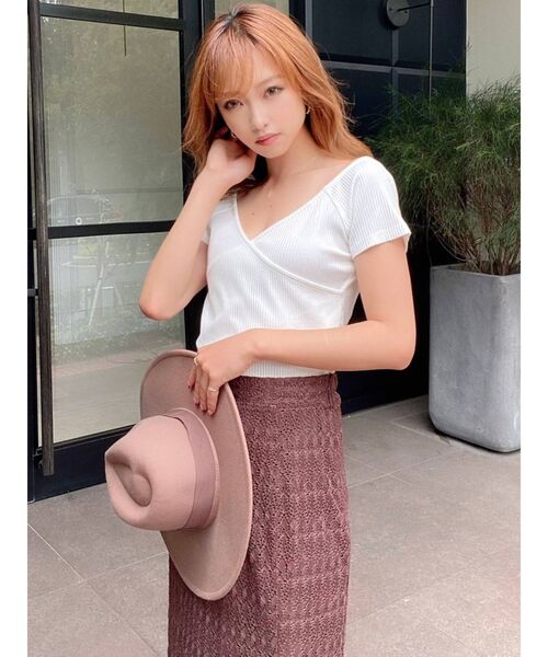 RESEXXY(リゼクシー)の「2WAYリブTシャツ(Tシャツ/カットソー・レディース・ホワイト/ブラック/モカ・FREE)」の16枚目の写真