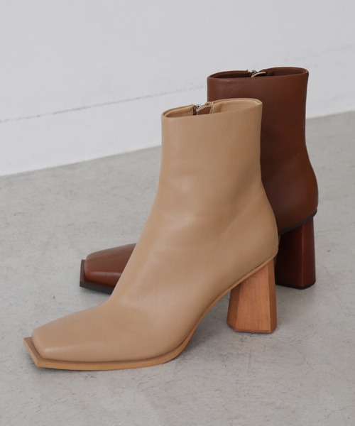 EVOL（イーボル）の「【EVOL】  スクエアショートブーツ IR9648（ブーツ・レディース・ブラック/ベージュ/ブラウン/アイボリー・22.5cm/23.5cm/24.5cm/23.0cm/24.0cm/25.0cm）」の4枚目の写真