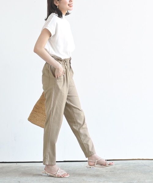rps（アールピーエス）の「綿麻ツイルラッピングマムパンツ（その他パンツ・レディース・ベージュ/ネイビー/カーキ/アイボリー・M/L）」の18枚目の写真