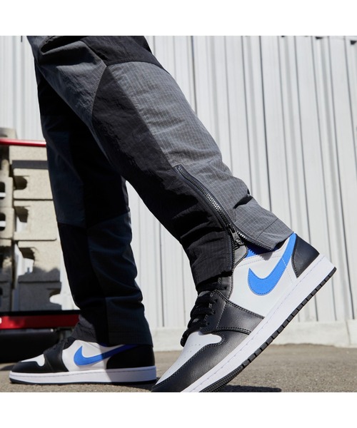 JORDAN BRAND（ジョーダンブランド）の「AIR JORDAN 1 MID 554724-140