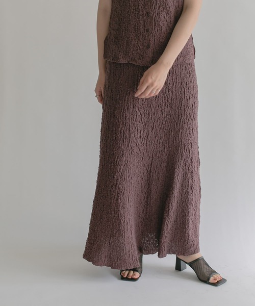 KBF(ケイビーエフ)の「ランダムシャーリングマーメイドスカート(スカート・レディース・ブラウン/グリーン/ライトベージュ・ONE)」の1枚目の写真