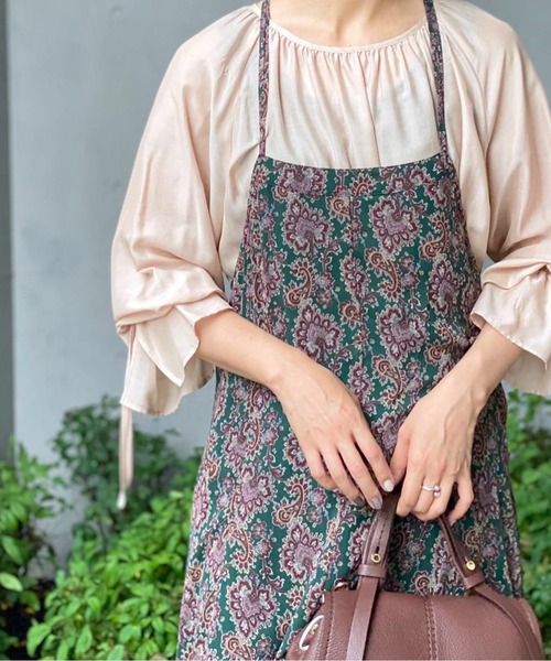 RIVE DROITE（リヴドロワ）の「装いにフェミニンな表情をプラス　ドレープシフォンフリルカフスブラウス（シャツ/ブラウス・レディース・ブラック/ベージュ・FREE）」の19枚目の写真