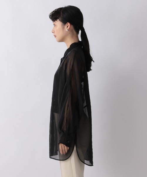 LOWRYS FARM（ローリーズファーム）の「シャンブレーシアーシャツＬＳ　959390（シャツ/ブラウス・レディース・ブラック/グレー/ブラウン/グリーン・FREE）」の5枚目の写真