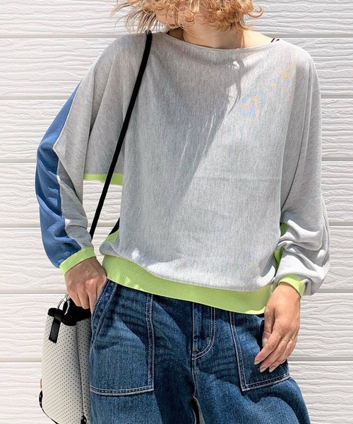 Q（キュー）の「ブロックカラー天竺ドルマンニット（ニット/セーター・レディース・ブラック系その他/グレー系その他・MEDIUM）」の2枚目の写真