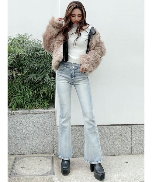 GYDA(ジェイダ)の「レイヤードエコファーライダースジャケット(ライダースジャケット・レディース・グレー/ブラック/ベージュ・FREE)」の17枚目の写真