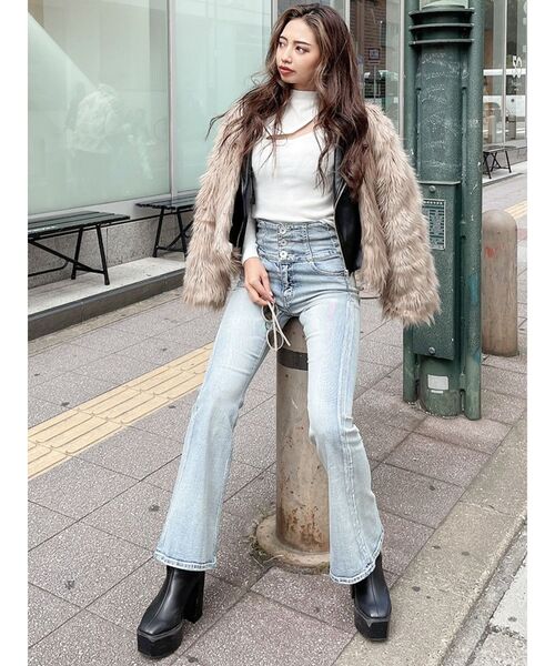 GYDA(ジェイダ)の「レイヤードエコファーライダースジャケット(ライダースジャケット・レディース・グレー/ブラック/ベージュ・FREE)」の21枚目の写真