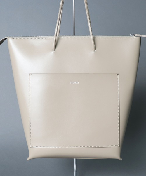 YAHKI（ヤーキ）の「【 YAHKI / ヤーキ 】 W FACE LEATHER TOTE / レザートートバッグ（トートバッグ・レディース・ホワイト/ブラック/グレイッシュベージュ・FREE）」の6枚目の写真