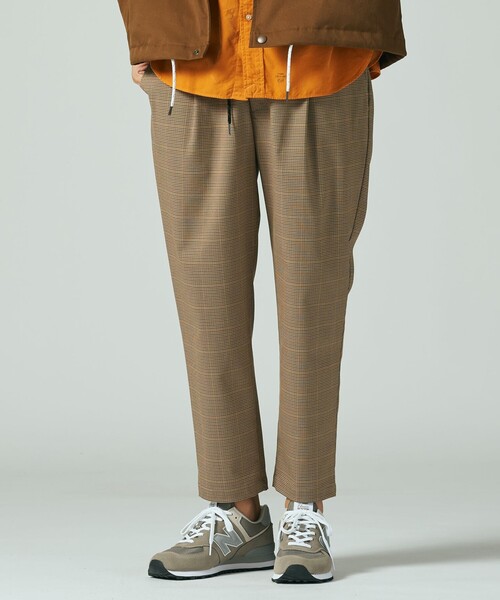 J.PRESS YORK STREET(ジェイプレスヨークストリート)の「【UNISEX】ストレッチツイルパンツ(その他パンツ・メンズ・グレー系/ベージュ系1/ネイビー系・MEDIUM/LARGE)」の2枚目の写真