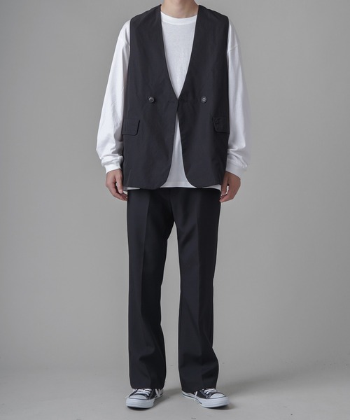 SPINNS（スピンズ）の「【ゆったりシルエット】オーバーサイズロングスリーブTシャツ（Tシャツ/カットソー・メンズ・ブルー/ブラック/ホワイト・M/L/XL）」の12枚目の写真