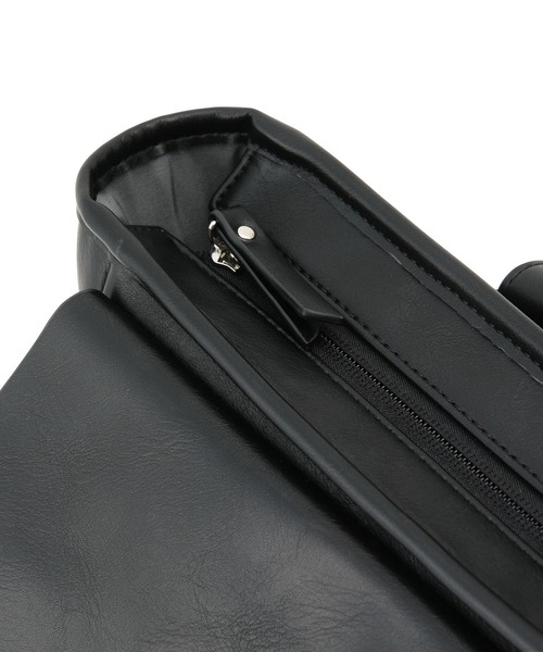 Legato Largo（レガートラルゴ）の「【新色追加】【WEB限定】【Legato Largo】PC収納もできる。Lineare リュック（バックパック/リュック・レディース・キナリ/ダークブラウン/ブラック/ホワイト系その他・FREE）」の12枚目の写真