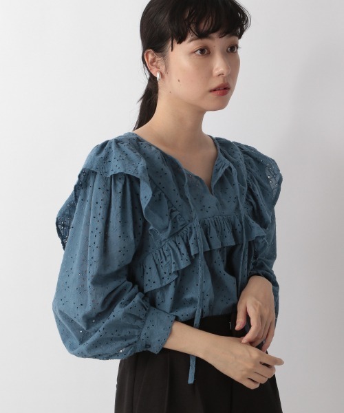LOWRYS FARM（ローリーズファーム）の「ソウレースフリルブラウスLS