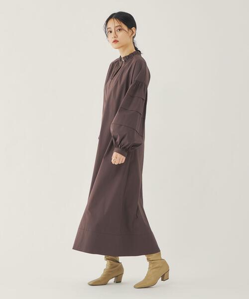 【新品タグ付】EMMEL REFINESワイドタック 袖ボリューム ワンピース EMMEL REFINES（エメルリファインズ）の「＜EMMEL REFINES