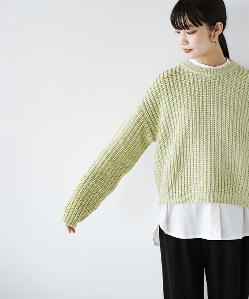 haco!(ハコ)の「短め丈が何と合わせても今っぽかわいい!ミックス糸で作ったざっくりニット(ニット/セーター・レディース・グリーン/ダークネイビー・MEDIUM/SMALL/LARGE/X-LARGE)」の17枚目の写真