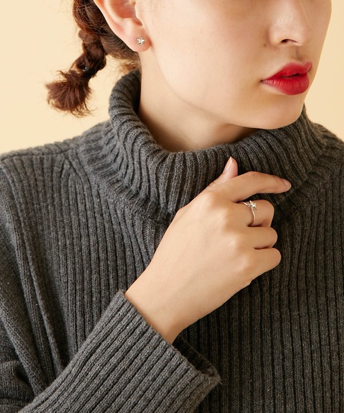 ear PAPILLONNER（イアパピヨネ）の「（WEB限定）スター×パールビッグキャッチ2WAYピアス（ピアス（両耳用）・レディース・シルバー/ゴールド・FREE）」の11枚目の写真