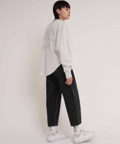 RNA（アールエヌエー）の「R3895 ルーズMOMデニム（デニムパンツ