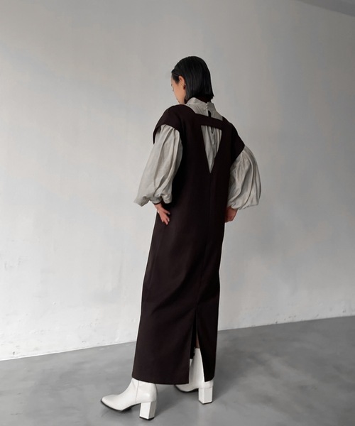 Solace（ソレイス）の「深Vネックウエストタックベストワンピース（ワンピース・レディース・ブラック/ブラウン・M/L）」の12枚目の写真