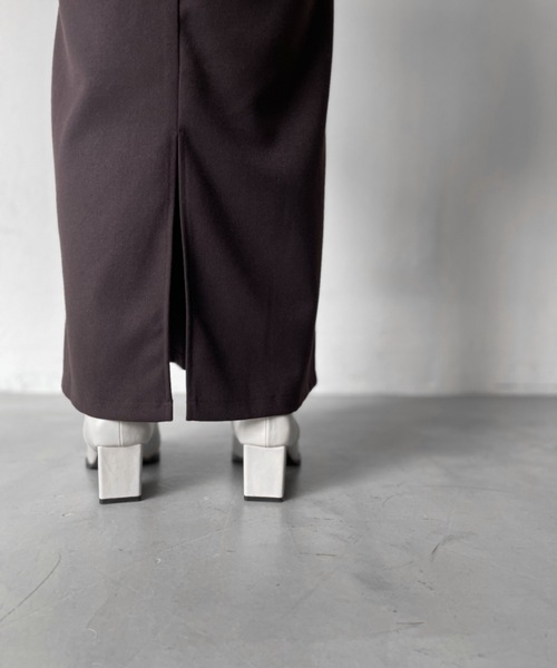 Solace（ソレイス）の「深Vネックウエストタックベストワンピース（ワンピース・レディース・ブラック/ブラウン・M/L）」の20枚目の写真