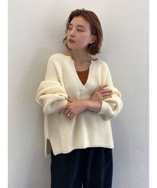 Ungrid（アングリッド）の「ワイドショートワッフルニット（ニット/セーター・レディース・オフホワイト/カーキ/オレンジ・FREE）」の13枚目の写真