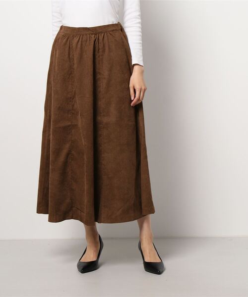 ehka sopo(エヘカソポ)の「コーデュロイギャザーロングスカート(スカート・レディース・ベージュ/ブラウン/カーキ・フリ-)」の16枚目の写真