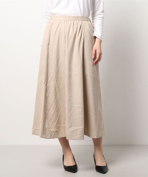 ehka sopo(エヘカソポ)の「コーデュロイギャザーロングスカート(スカート・レディース・ベージュ/ブラウン/カーキ・フリ-)」の17枚目の写真