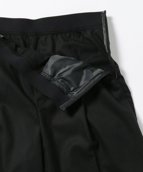 BEAMS LIGHTS(ビームスライツ)の「BEAMS LIGHTS / ウール 混 サキソニー テーパード パンツ(その他パンツ・レディース・ベージュ/ブラック・36/38)」の8枚目の写真