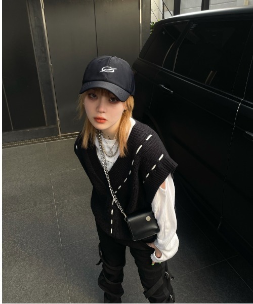 XU（エックスユー）の「【XU/エックスユー】stitch vest/ステッチベスト ニットベスト（ベスト・メンズ・ブラック/ベージュ・ONE SIZE）」の2枚目の写真