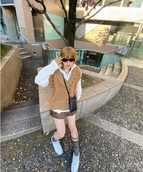 XU（エックスユー）の「【XU/エックスユー】stitch vest/ステッチベスト ニットベスト（ベスト・メンズ・ブラック/ベージュ・ONE SIZE）」の14枚目の写真