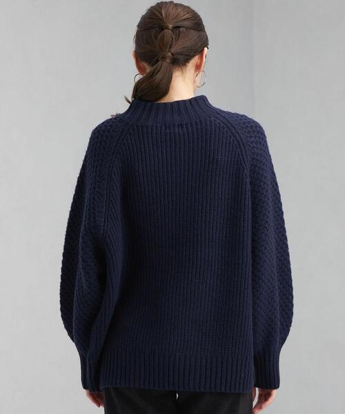 green label relaxing（グリーンレーベルリラクシング）の「ソデ アミジヘンカ プルオーバー ニット（ニット/セーター・レディース・パープル/ネイビー/オフホワイト・FREE）」の5枚目の写真