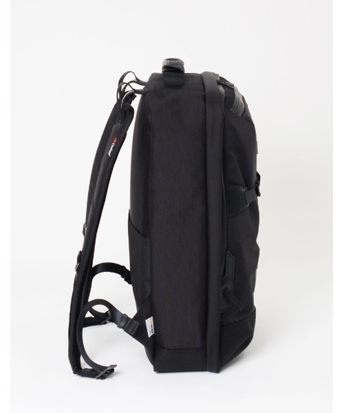 master-piece（マスターピース）の「master-piece / potential　2WAYバックパック / 01752-v3（バックパック/リュック・メンズ・ネイビー/イエロー/ブラック/オリーブ・FREE）」の9枚目の写真