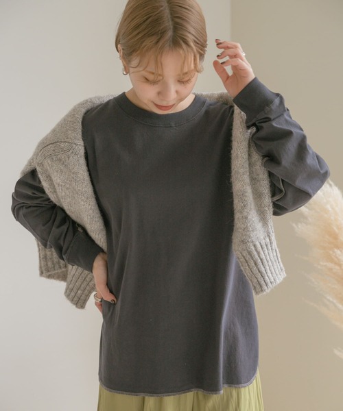 ITEMS URBANRESEARCH（アイテムズ アーバンリサーチ）の「ラウンドロングTシャツ（Tシャツ/カットソー・レディース・オフホワイト/グリーン/その他1/スミクロ・FREE）」の3枚目の写真