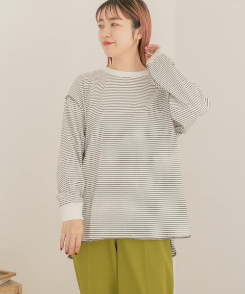 ITEMS URBANRESEARCH（アイテムズ アーバンリサーチ）の「ラウンドロングTシャツ（Tシャツ/カットソー・レディース・オフホワイト/グリーン/その他1/スミクロ・FREE）」の12枚目の写真