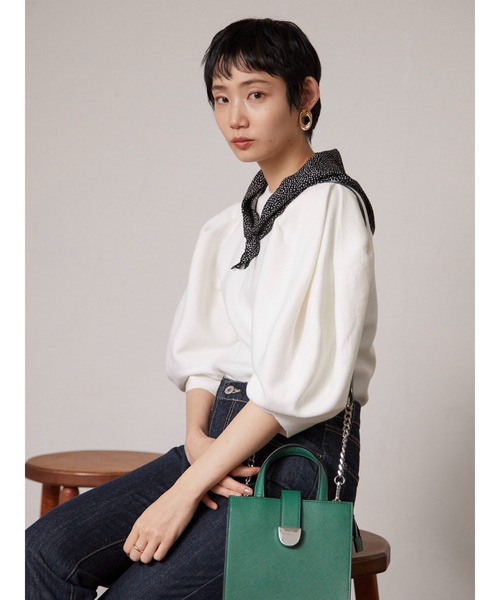 armonia(アルモニーア)の「armonia.袖ボリュームニットプルオーバー(ニット/セーター・レディース・ブラック/ブラウン/オフホワイト・FREE)」の7枚目の写真