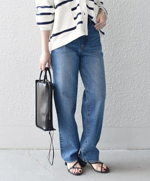 SHIPS（シップス）の「5ポケットストレートデニム（デニムパンツ・レディース・ロイヤルブルー/ネイビー・LARGE/SMALL/MEDIUM/X-SMALL）」の16枚目の写真